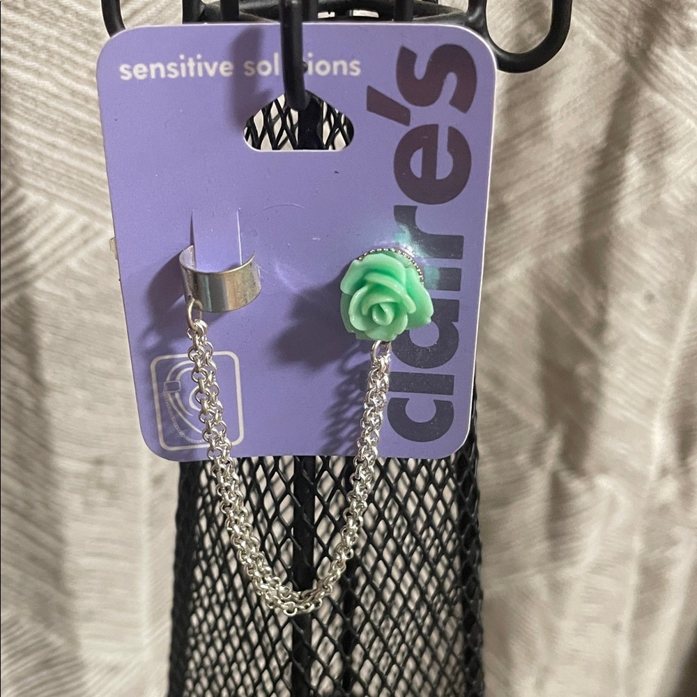 Claire's Silver and Green Rose Chain Earrings